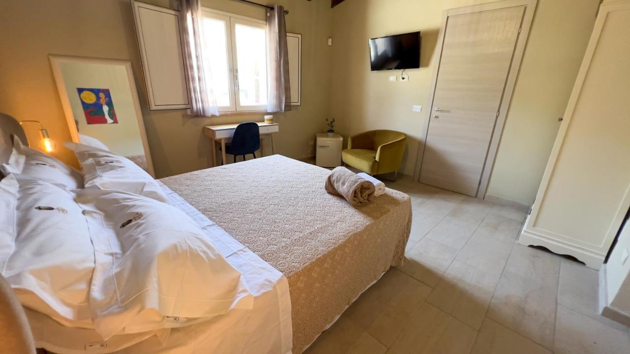 Deluxe Queen Room,1467131171:JPEG